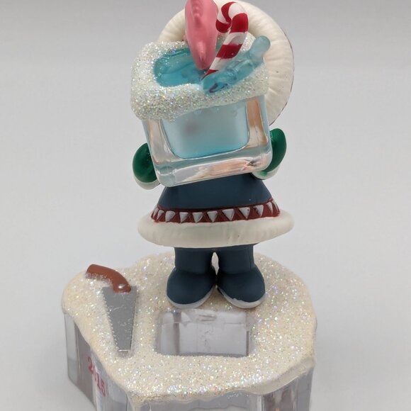 Hallmark Keepsake Frosty Friends 2015, 36th in Frosty Friends Series, Ornament - Picture 6 of 11